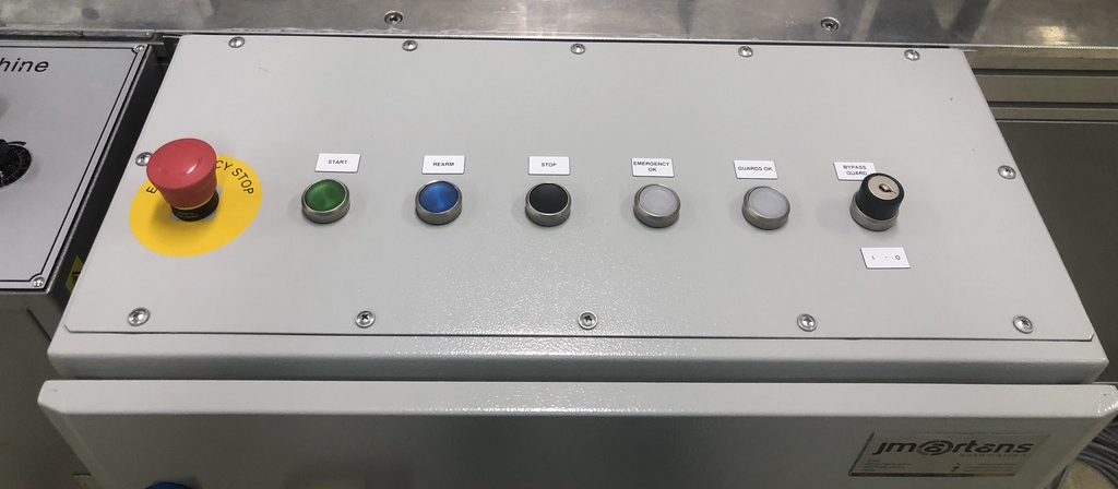 Control cabinet